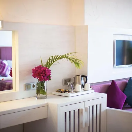 Asfiya (adults Only) Hotel 2*